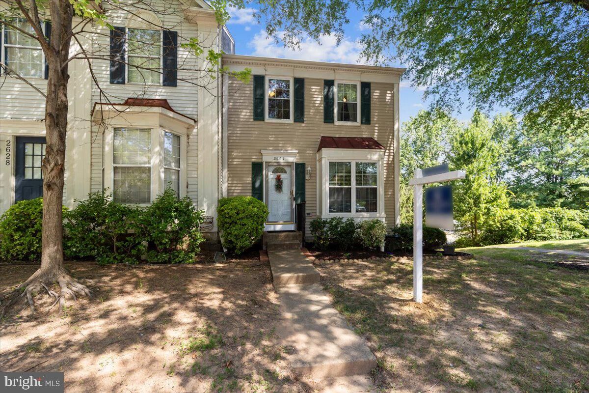 Property Photo:  2624 Miranda Court  VA 22191 