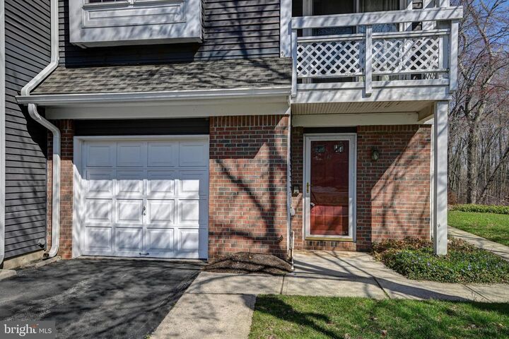 Property Photo:  12 Halstead Place  NJ 08540 
