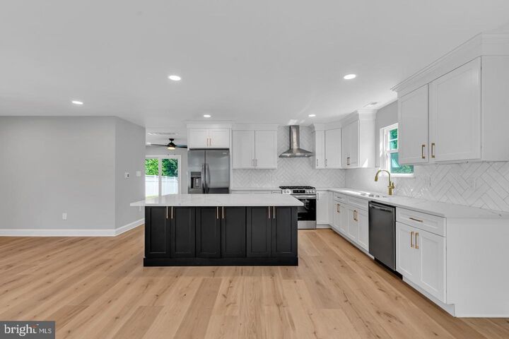 Property Photo: 429 Park Avenue NJ 08108