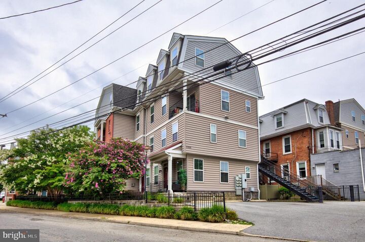Property Photo: 1000 Dekalb Street 6 PA 19401