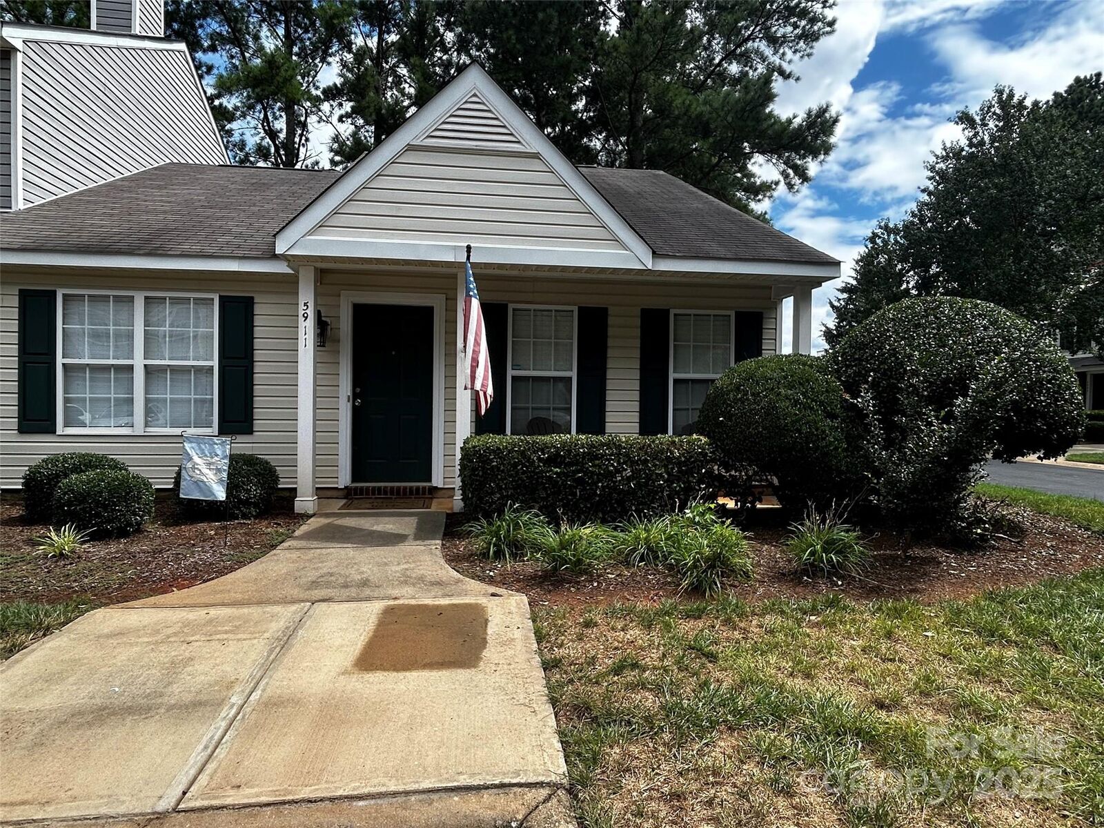 Property Photo:  5911 Moose Lane  NC 28269 