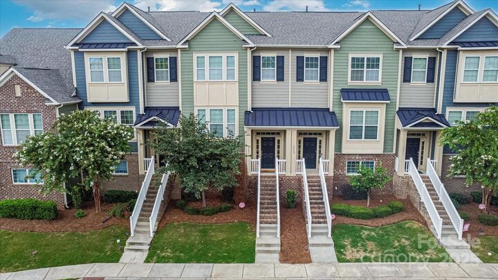 Property Photo: 6247 Cloverdale Drive SC 29708