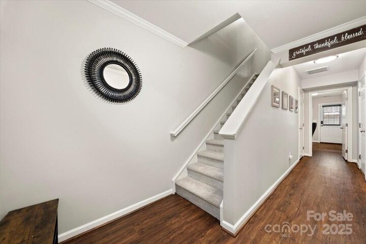 Property Photo: 11729 Fiddlers Roof Lane NC 28277