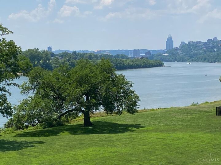 Property Photo:  2485 Riverside Drive  OH 45202 