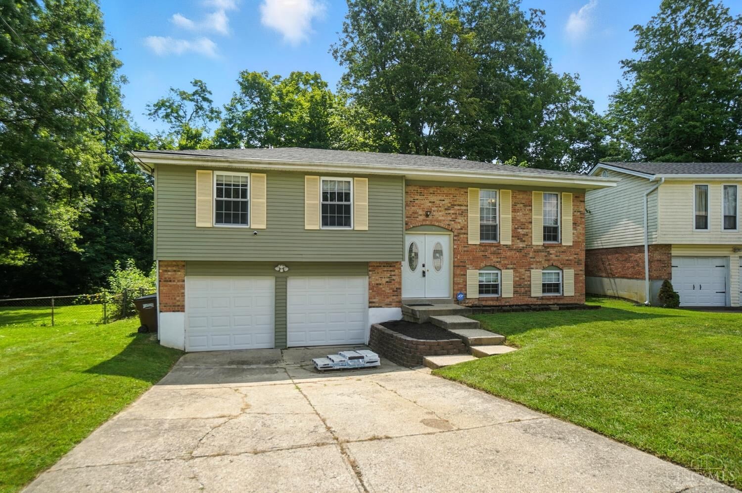 Property Photo:  9816 Greenriver Drive  OH 45231 