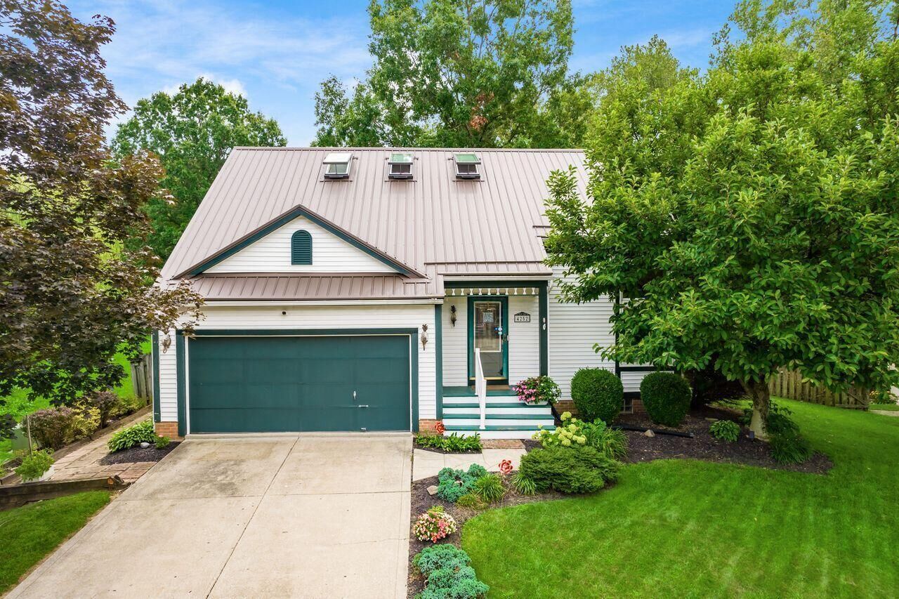 Property Photo:  4252 Park City Court  OH 43230 