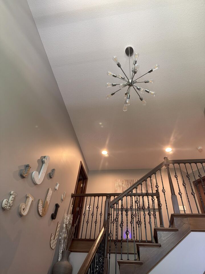 Property Photo:  910 Golden Drive  OH 43055 