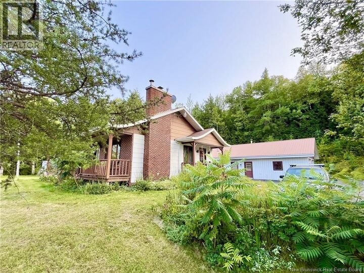Property Photo:  5 Fort Meductic Road  NB E7N 2V4 