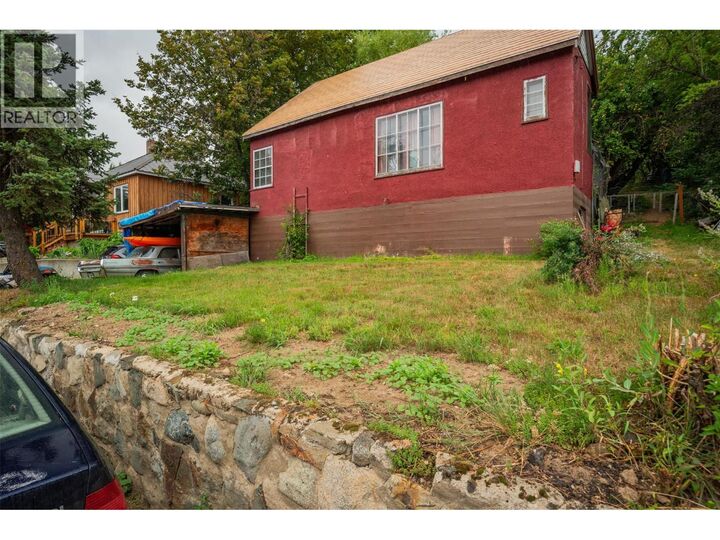 2150 Thompson Avenue  Rossland BC V0G 1Y0 photo