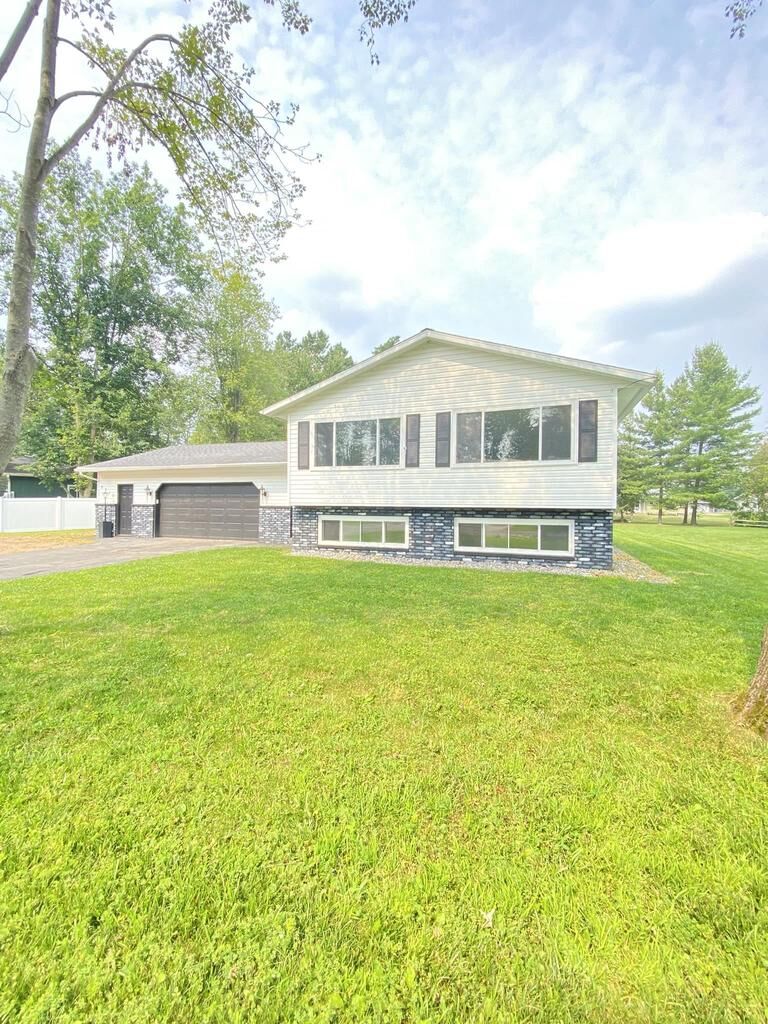 Property Photo: 2710 Crescent Drive WI 54452