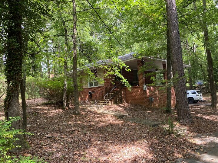 Property Photo:  907 Double Churches Road  GA 31904