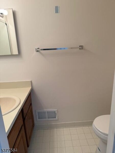 Property Photo: 168 Smithfield Ct NJ 07920