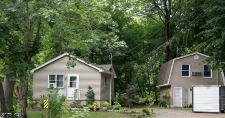 Property Photo: 173 Main St NJ 08826