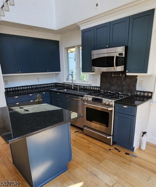 Property Photo:  7 Lakeview Trl  NJ 07821 