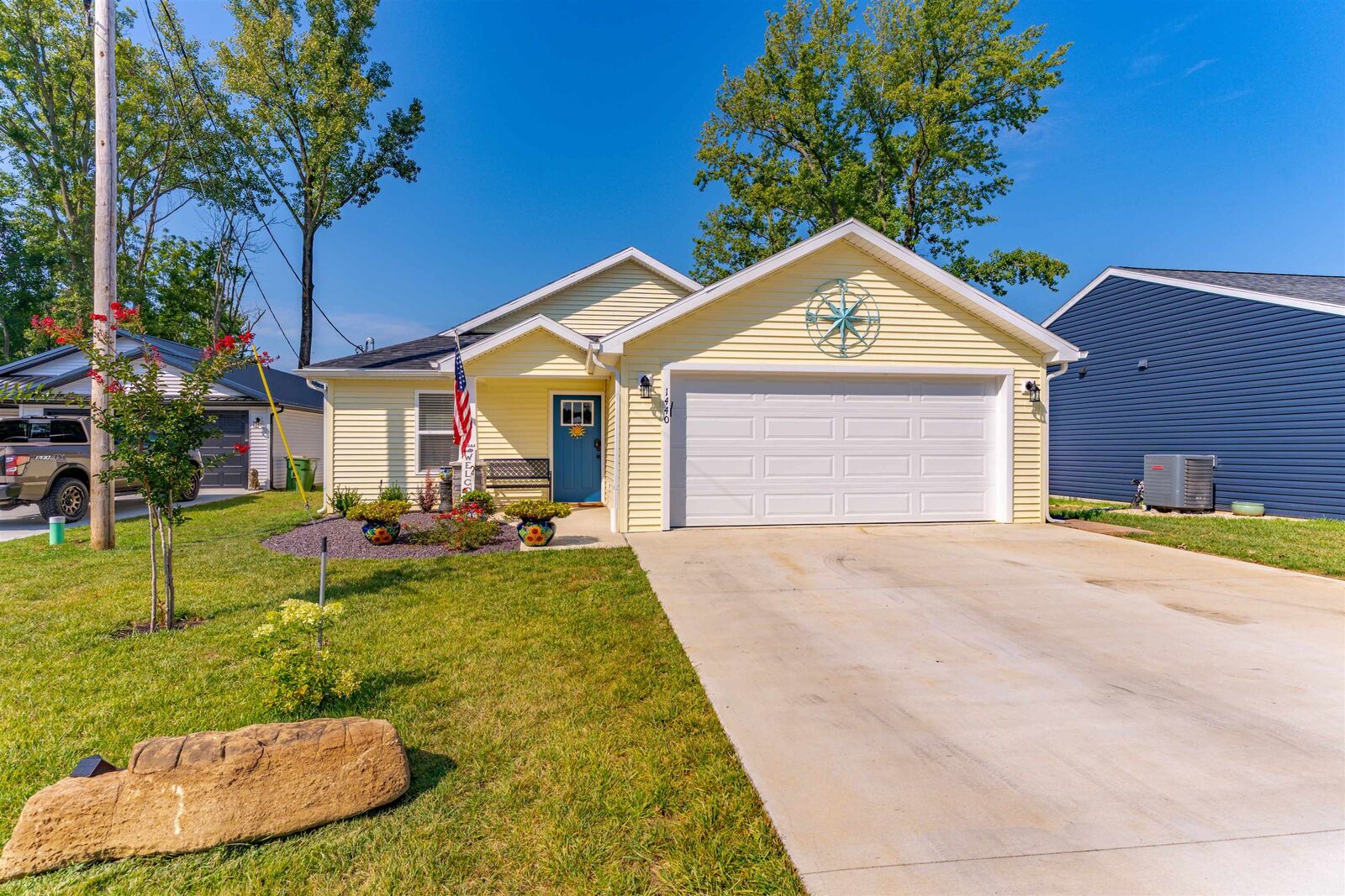 Property Photo: 1440 Kayak Ln KY 42420