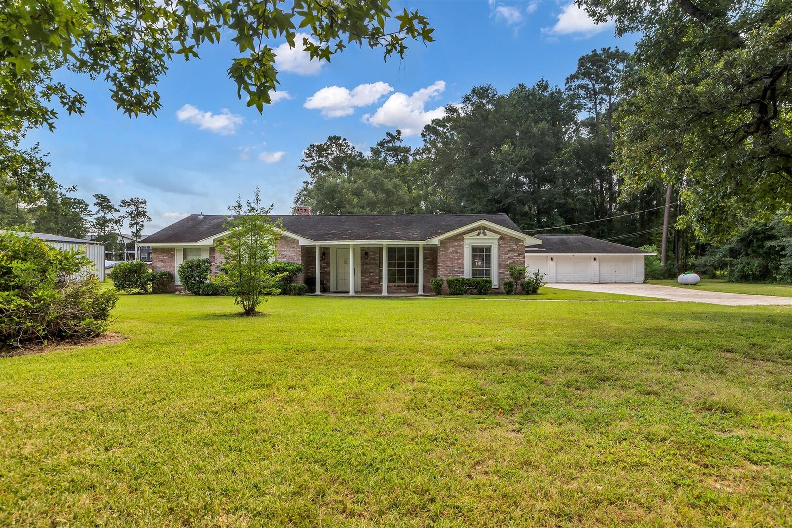 Property Photo: 22481 White Oak Drive TX 77365