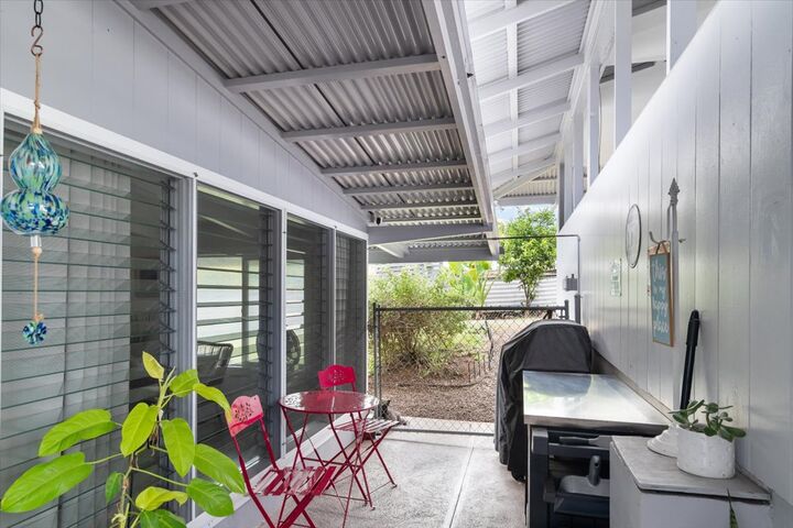 Property Photo: 38 Mehau Ln HI 96720