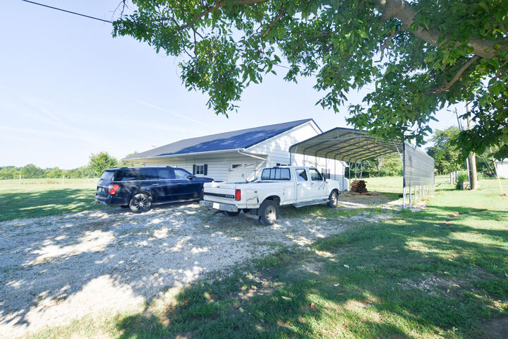 Property Photo:  410 Murphy Lane  KY 41041 