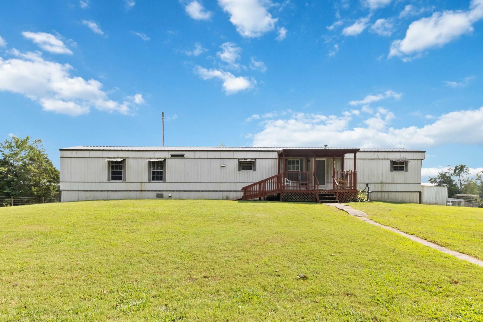 Property Photo:  147 Walker Bernard Lane  KY 42642 
