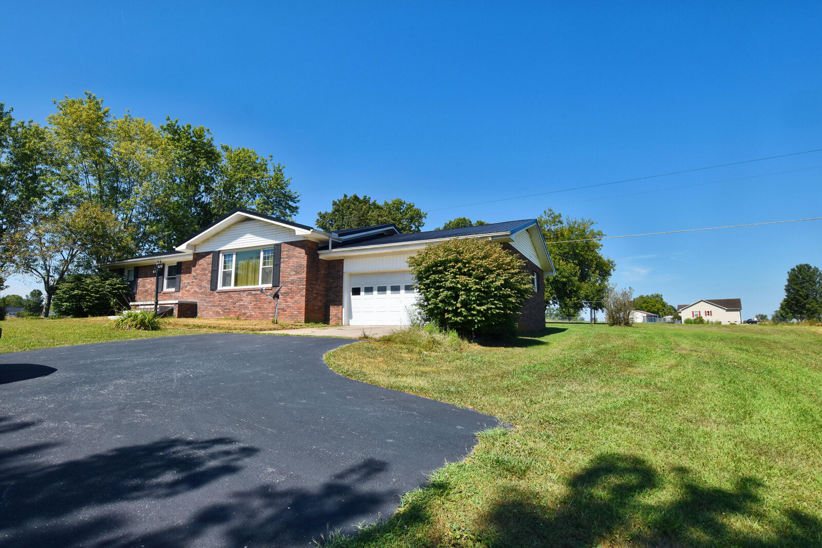 Property Photo: 10916 Ky 57 KY 41189