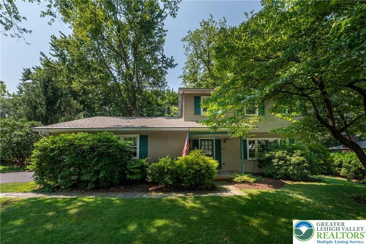 Property Photo:  1026 N 7th Street  PA 18049 