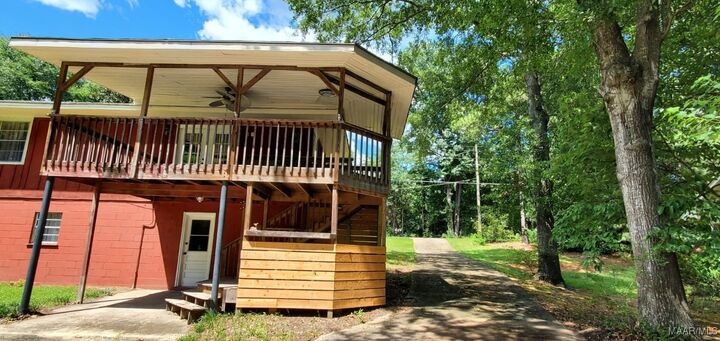 Property Photo: 6661 Rives Road AL 36025