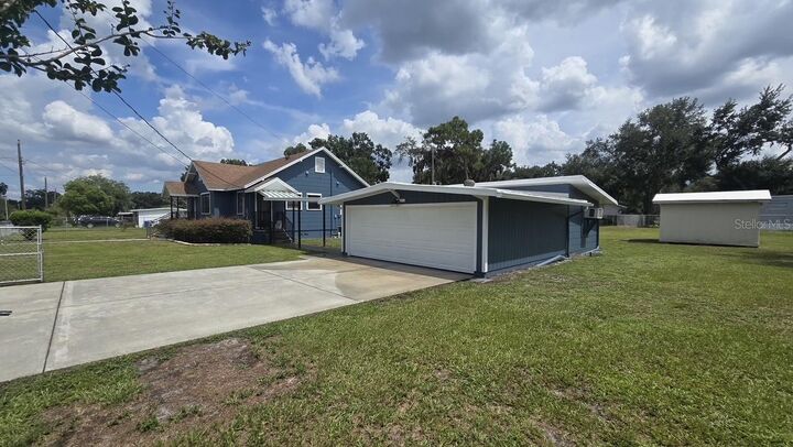 Property Photo:  306 Crevasse Street  FL 33805 
