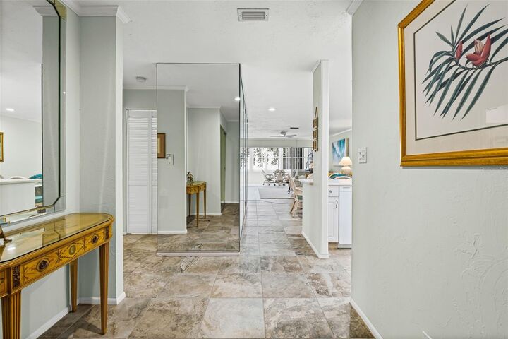 Property Photo:  1255 E Peppertree Drive 201  FL 34242 