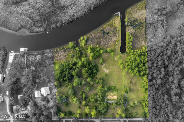 Property Photo:  6.37 Acres Dixie Street  MS 39564 