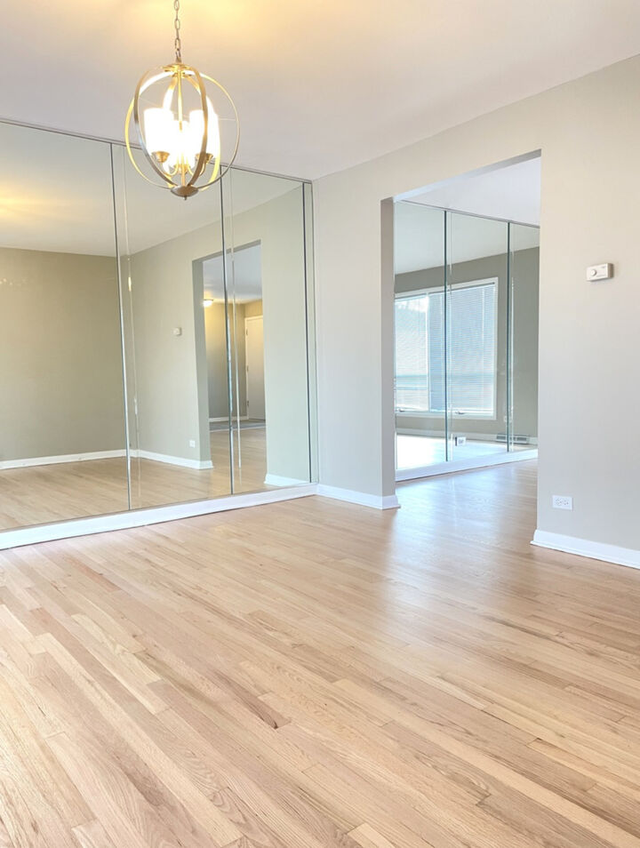 Property Photo: 16314 Woodlawn East Avenue IL 60473