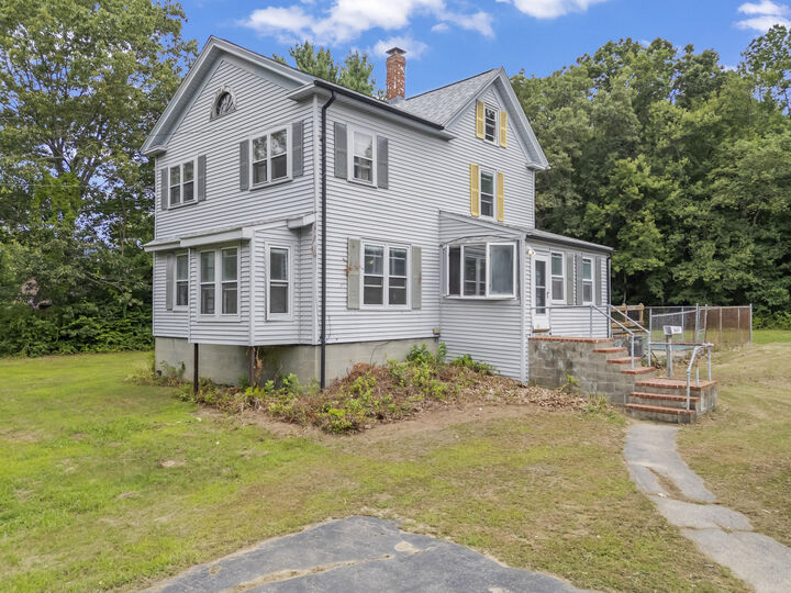 Property Photo:  65 Dawson Street  ME 03908 