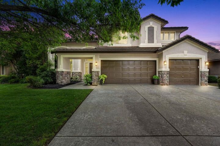 Property Photo:  260 Woodhaven Place  CA 95605 