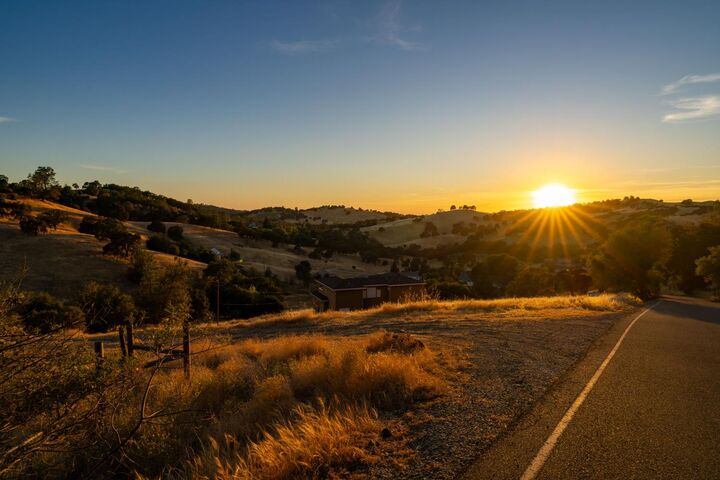 Property Photo:  14651 Bunker Hill Road  CA 95685 