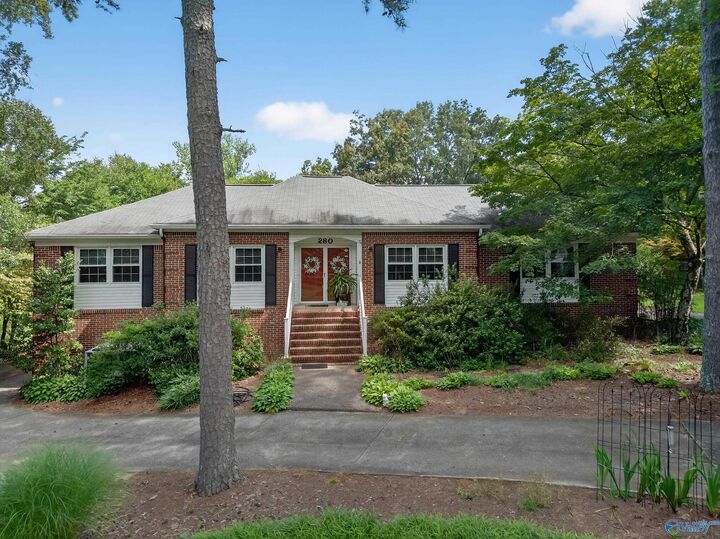 Property Photo: 280 Bellevue Circle AL 35904