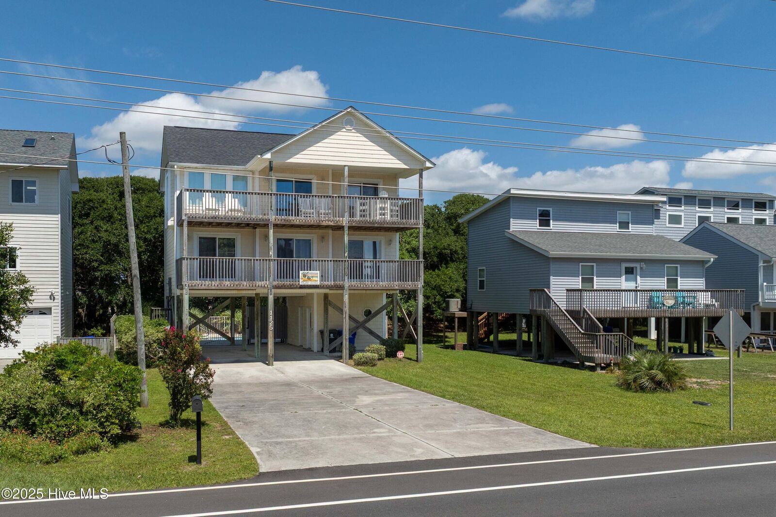 Property Photo:  1125 S Topsail Drive  NC 28445 