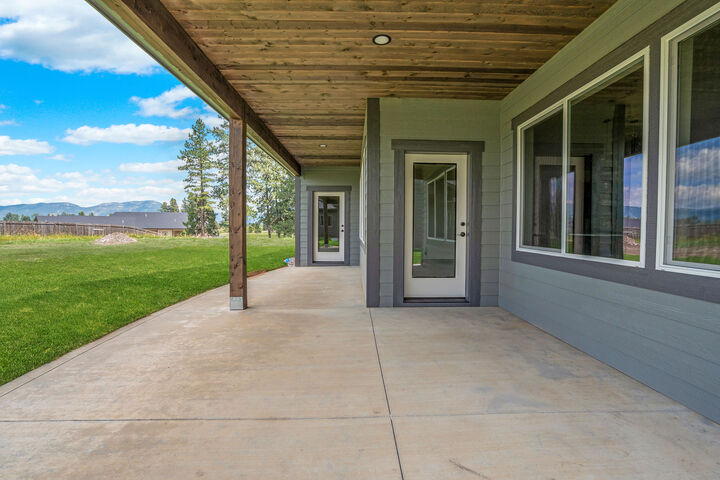 Property Photo: 37 Hodgson Court MT 59912