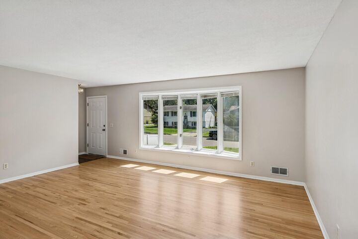 Property Photo: 3307 Adair Avenue N MN 55422