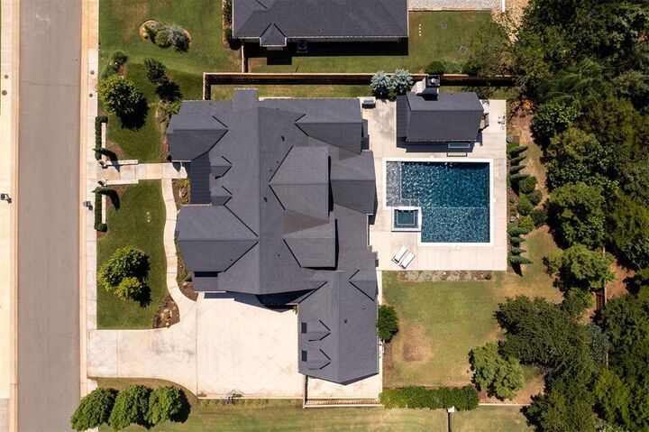 Photo de la propriété:  5101 Water Oak Way  OK 73034-6441 