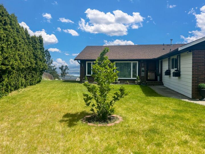 Property Photo:  3371 McMurchie Road  BC V4T 1B4 