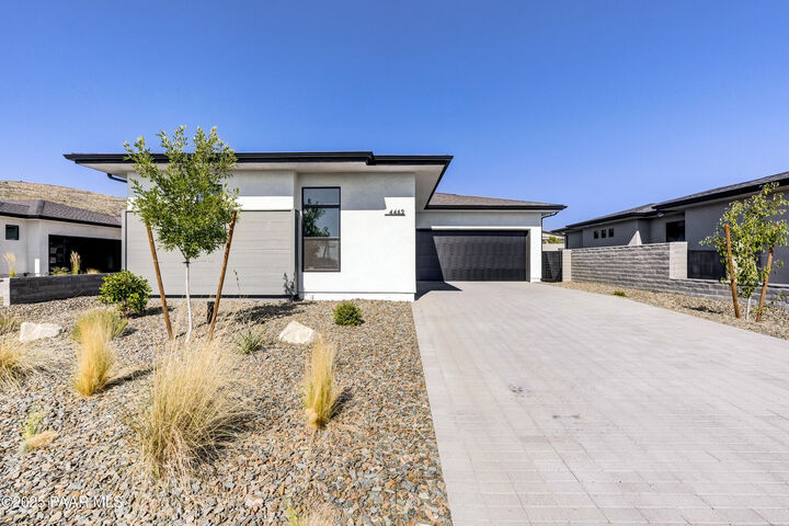 Property Photo: 4462 N Garrett Drive AZ 86314