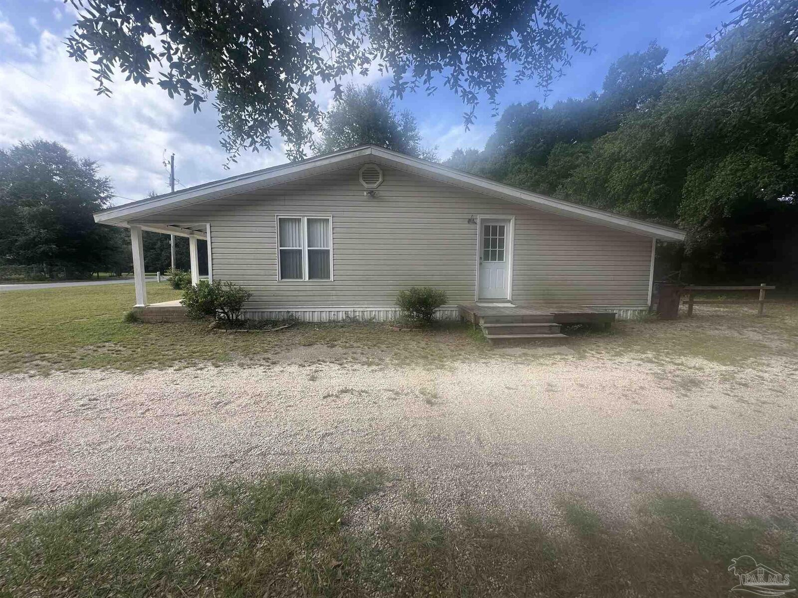 Property Photo:  4325 Rice Rd  FL 32583 