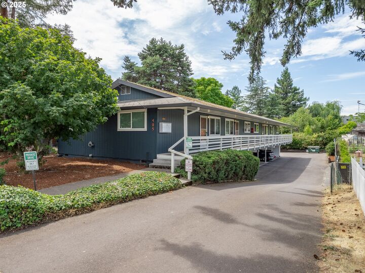 Property Photo:  405 S Blaine St  OR 97132 