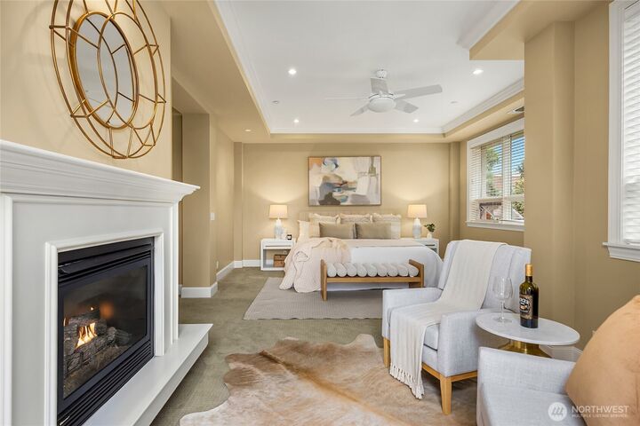 Property Photo:  1185  Broadway Avenue E Ph-8  WA 98102 