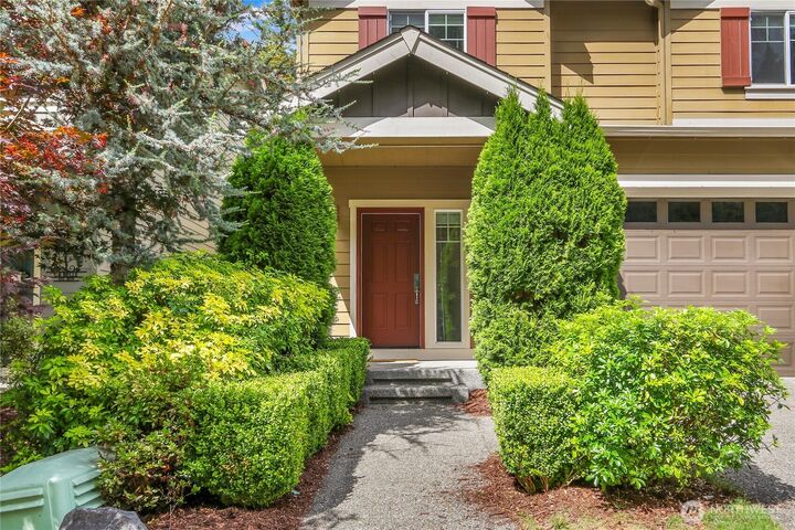 Property Photo: 15796 SE 164th Place WA 98058