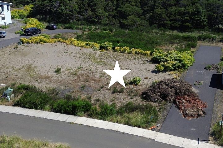 Property Photo:  1505  Beach Glass Lane  WA 98595 