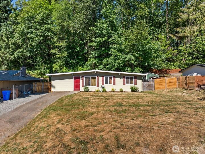 Property Photo:  30427  153rd Ave  SE  WA 98042 