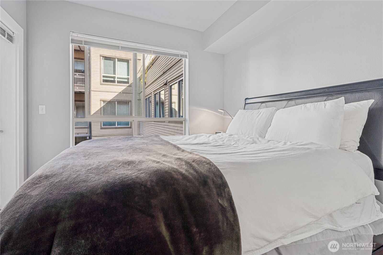 Property Photo:  1410 E Pine Street W224  WA 98122 