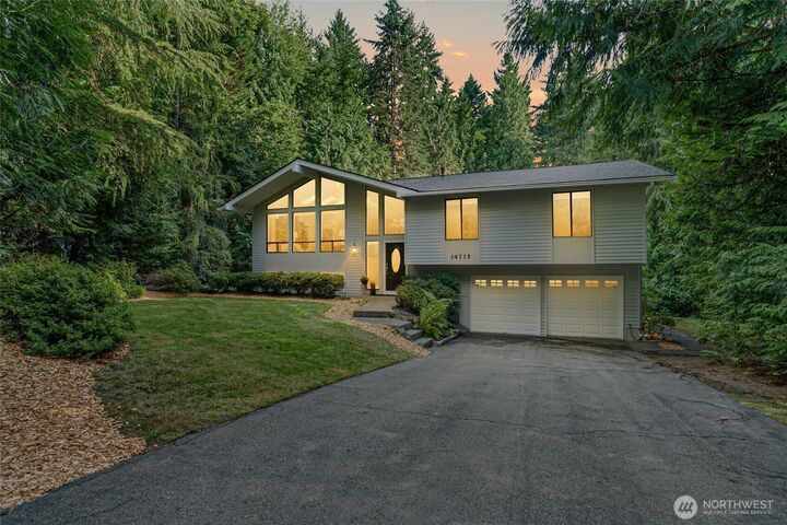 14715 NE 169th Street  Woodinville WA 98072 photo