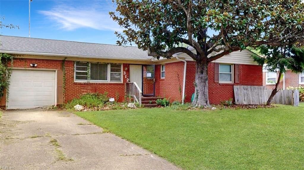 Property Photo: 312 Tatemstown Rd VA 23325