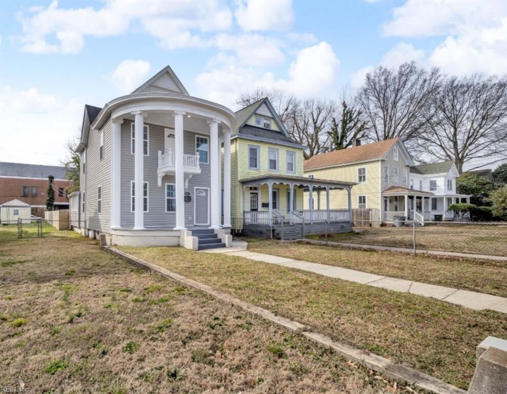 Property Photo:  241 Newport News Ave  VA 23669 